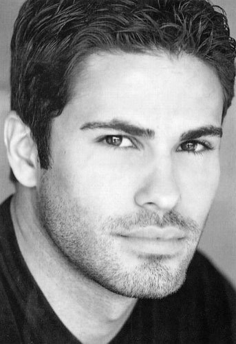 Carlo Mendez Fotoğrafı