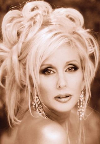 Suzie Mackenzie Fotoğrafı