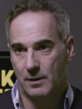 Mark Lewis fotoğrafı