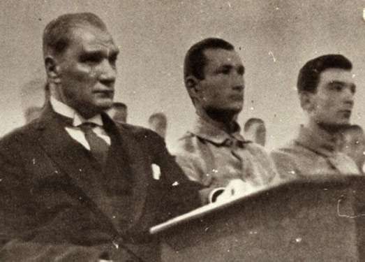 Mustafa Kemal Atatürk Fotoğrafı