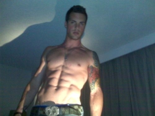 Tilky Jones fotoğrafı