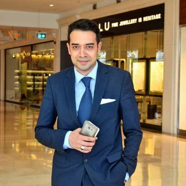 Metin Altınçekiç Fotoğrafı