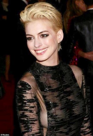 Anne Hathaway Fotoğrafı