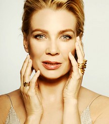 Laurie Holden Fotoğrafı