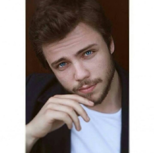 Tolga Sarıtaş fotoğrafı