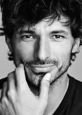 Andrés Velencoso fotoğrafı