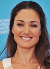 Başak Köklükaya fotoğrafı