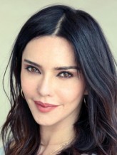 Hande Ataizi fotoğrafı