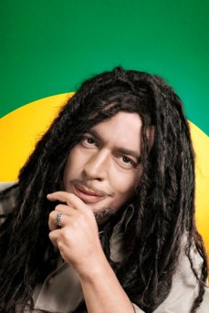 Okan Bayülgen fotoğrafı