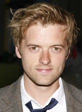 Adam Campbell fotoğrafı