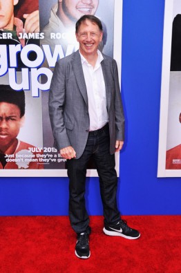 Dennis Dugan Fotoğrafı