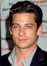 James Carpinello fotoğrafı