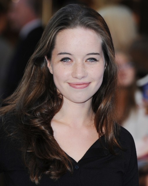 Anna Popplewell Fotoğrafı