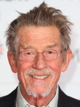 John Hurt fotoğrafı