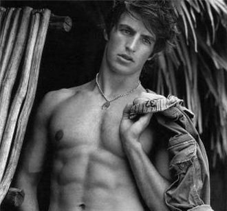 Eoin Macken Fotoğrafı