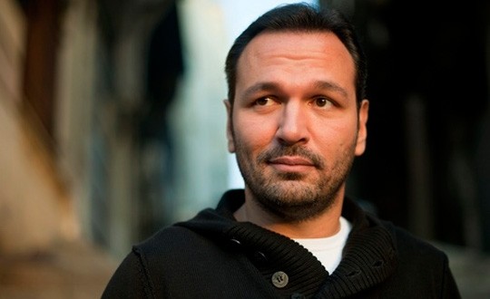 Ali Sunal Fotoğrafı