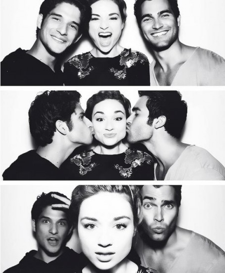 Crystal Reed Fotoğrafı