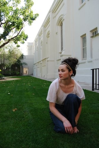 Crystal Reed Fotoğrafı
