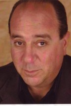 Louis Mustillo Fotoğrafı