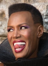 Grace Jones fotoğrafı