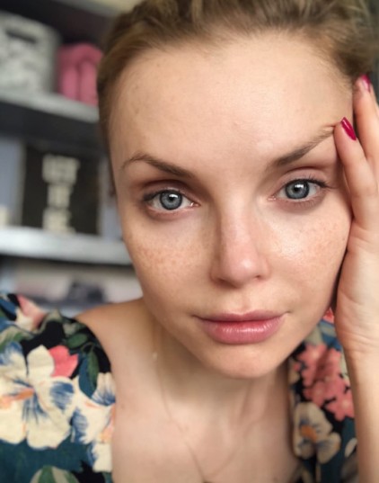 Izabella Miko fotoğrafı