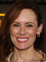 Emily Swallow fotoğrafı