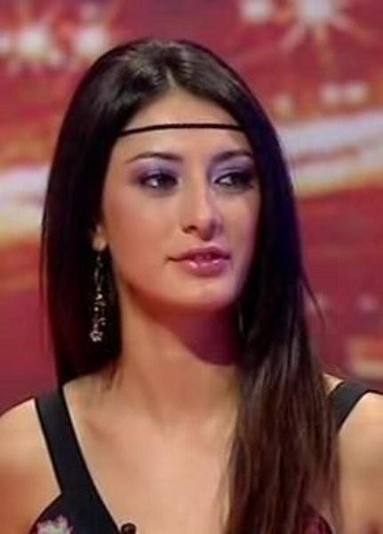 Merve Oflaz Fotoğrafı