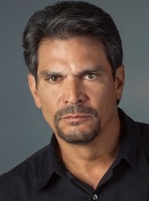 Roberto Mateos fotoğrafı