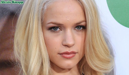 Alexis Knapp fotoğrafı