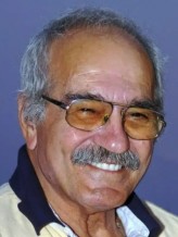 Fikret Hakan fotoğrafı