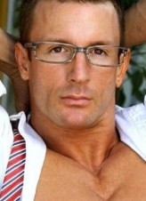 TJ Cummings fotoğrafı