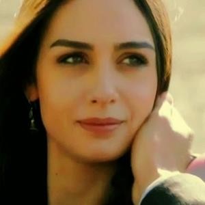 Birce Akalay Fotoğrafı