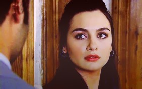 Birce Akalay Fotoğrafı
