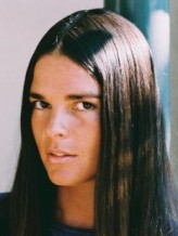 Ali MacGraw fotoğrafı