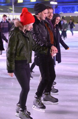 Jeremy Irvine Fotoğrafı