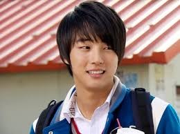 Yoon Si Yoon Fotoğrafı