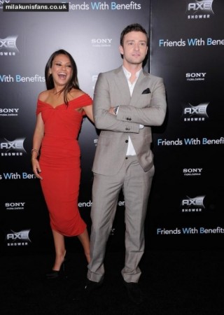 Mila Kunis Fotoğrafı