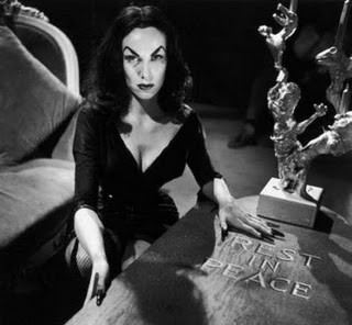 Maila (vampira) Nurmi Fotoğrafı