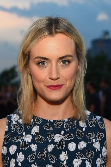 Taylor Schilling Fotoğrafı