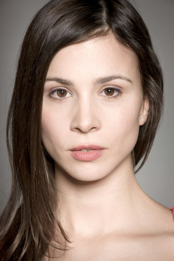 Aylin Tezel Fotoğrafı