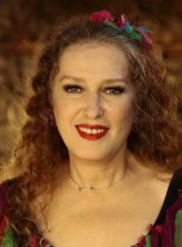 Suzan Kardeş fotoğrafı