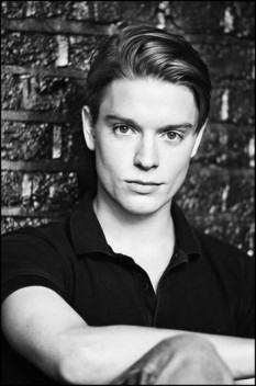 Freddie Fox Fotoğrafı