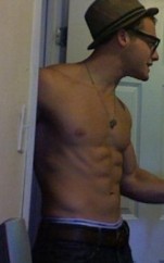 Kerem Bürsin Fotoğrafı