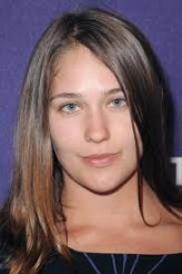 Lola Kirke fotoğrafı