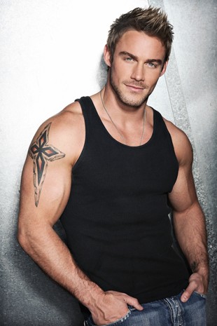 Jessie Pavelka Fotoğrafı