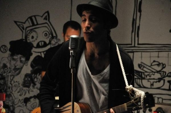 Can Bonomo Fotoğrafı