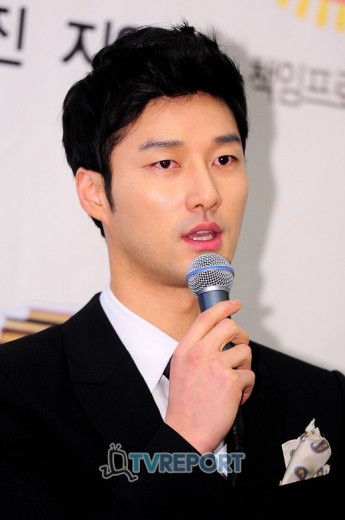 Cha Do-jin Fotoğrafı