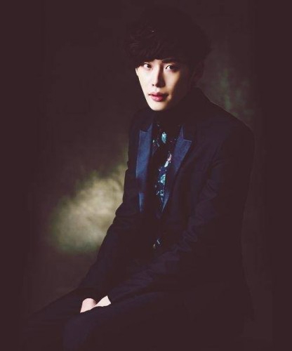 Lee Jong-suk Fotoğrafı