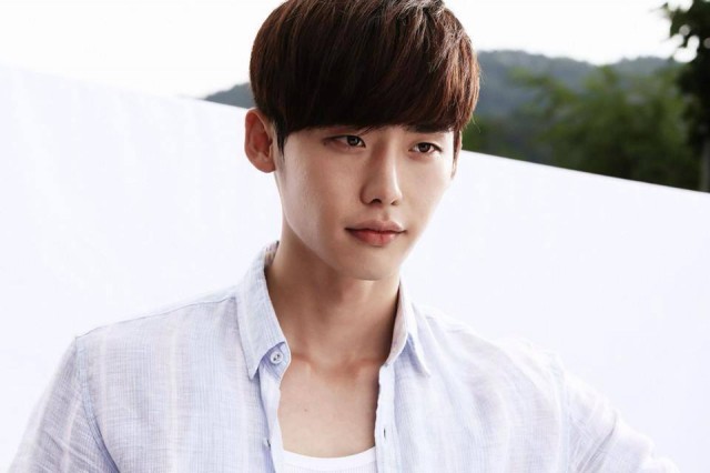 Lee Jong-suk Fotoğrafı