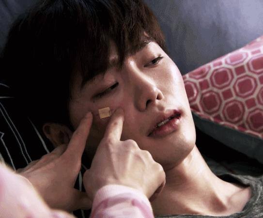 Lee Jong-suk Fotoğrafı